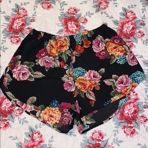 Floral print high waisted shorts